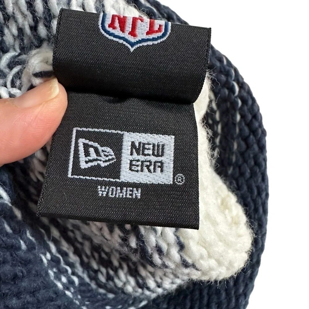 New England Patriots NFL New Era Winter Hat with Pom, Ladies